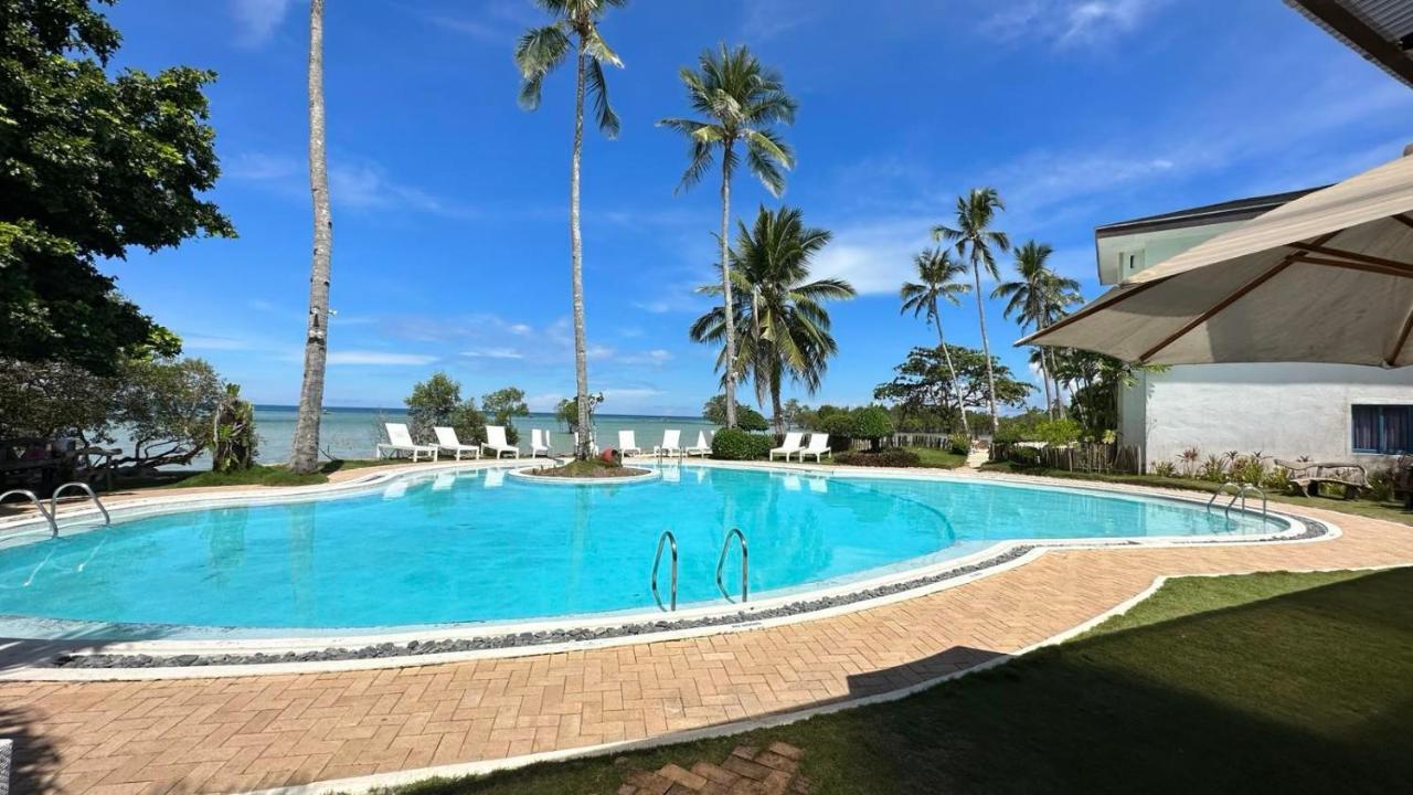 Microtel By Wyndham Puerto Princesa Esterno foto